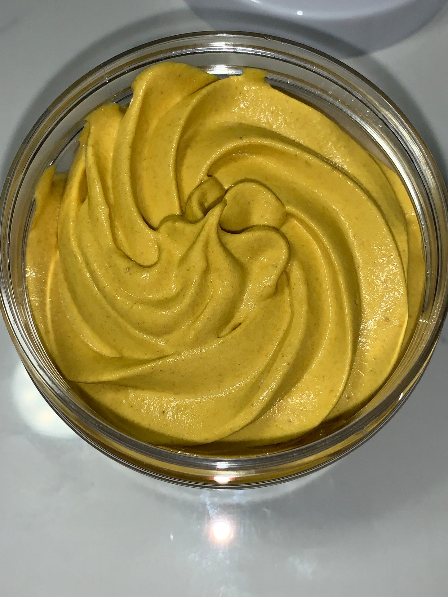 GIRL, YOU'RE GLOWING! VITAMIN C + TURMERIC CLAY MASK