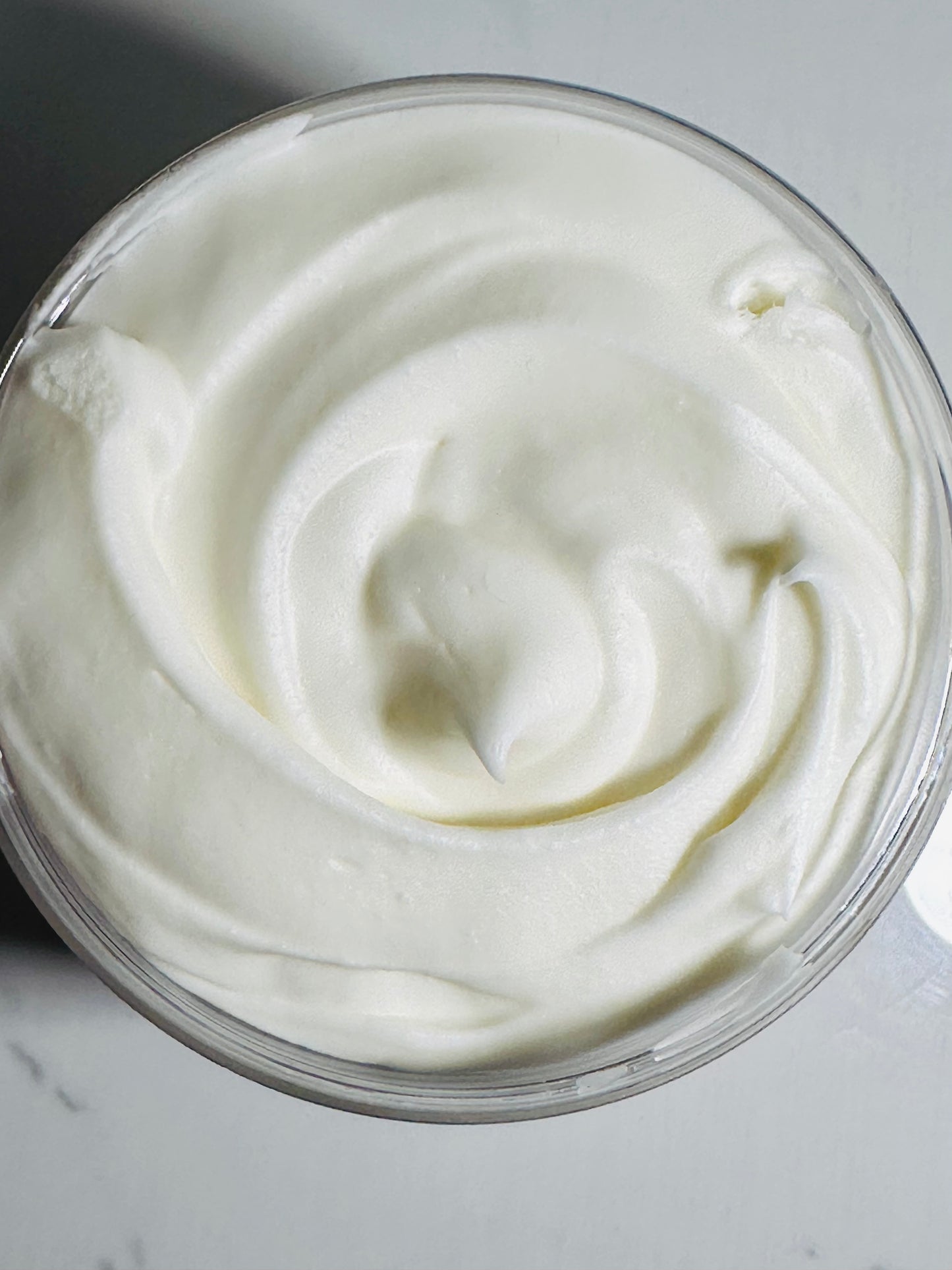 CLOUD CRÈME FLUFFY BODY FROSTING